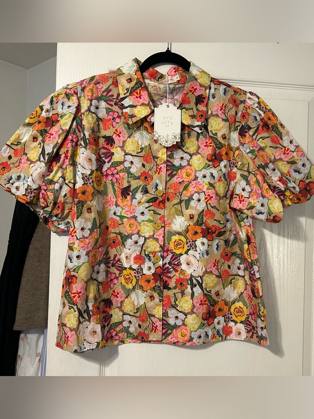 Ivy City Co Floral Button-Up Blouse in Tan, Pink, Orange & Yellow